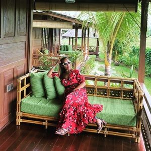 Meet your Posher, Cj